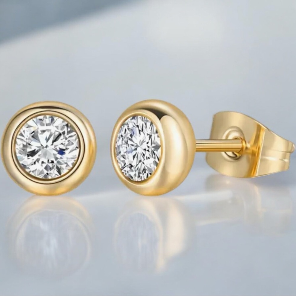 Moissanite 1 Carat Stud Earrings, 18K Golden Plated 925 Sterling